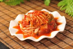 Top 7 beneficii importante ale consumului de Kimchi